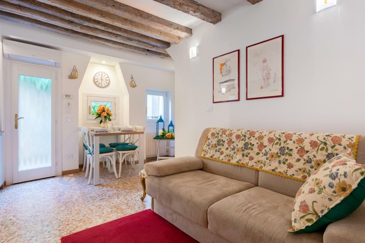 Ca' Marcello - Biennale Apartment Venice Luaran gambar