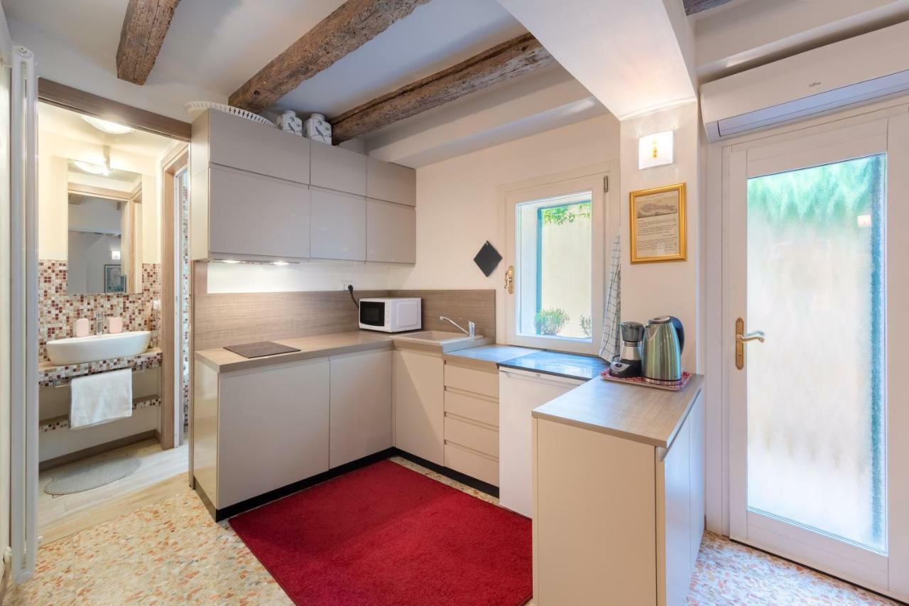 Ca' Marcello - Biennale Apartment Venice Luaran gambar