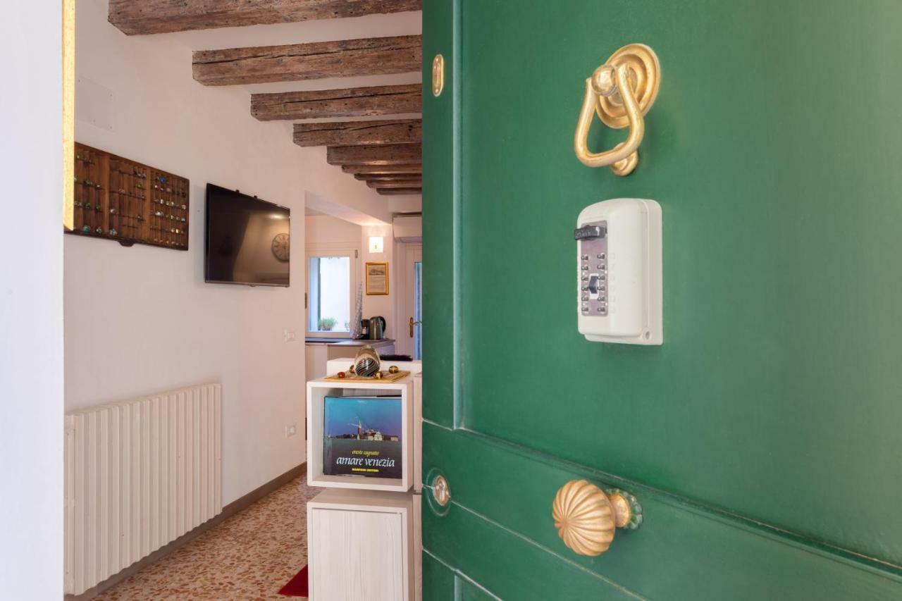 Ca' Marcello - Biennale Apartment Venice Luaran gambar